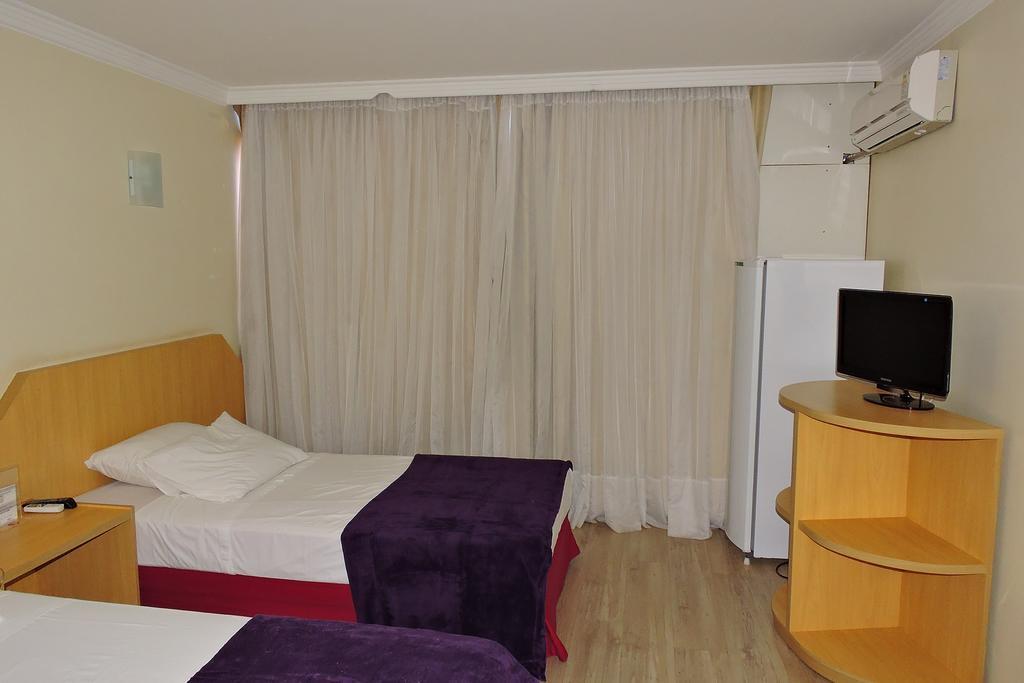 Airam Brasilia Hotel ภายนอก รูปภาพ